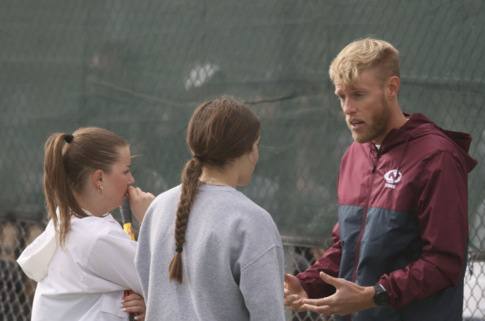 Gator Girls Tennis Team Hosts Gator Invite